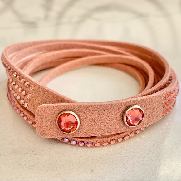 Touchstone Crystal Wrap Star Bracelet, Vintage Rose - Picture 3 of 4